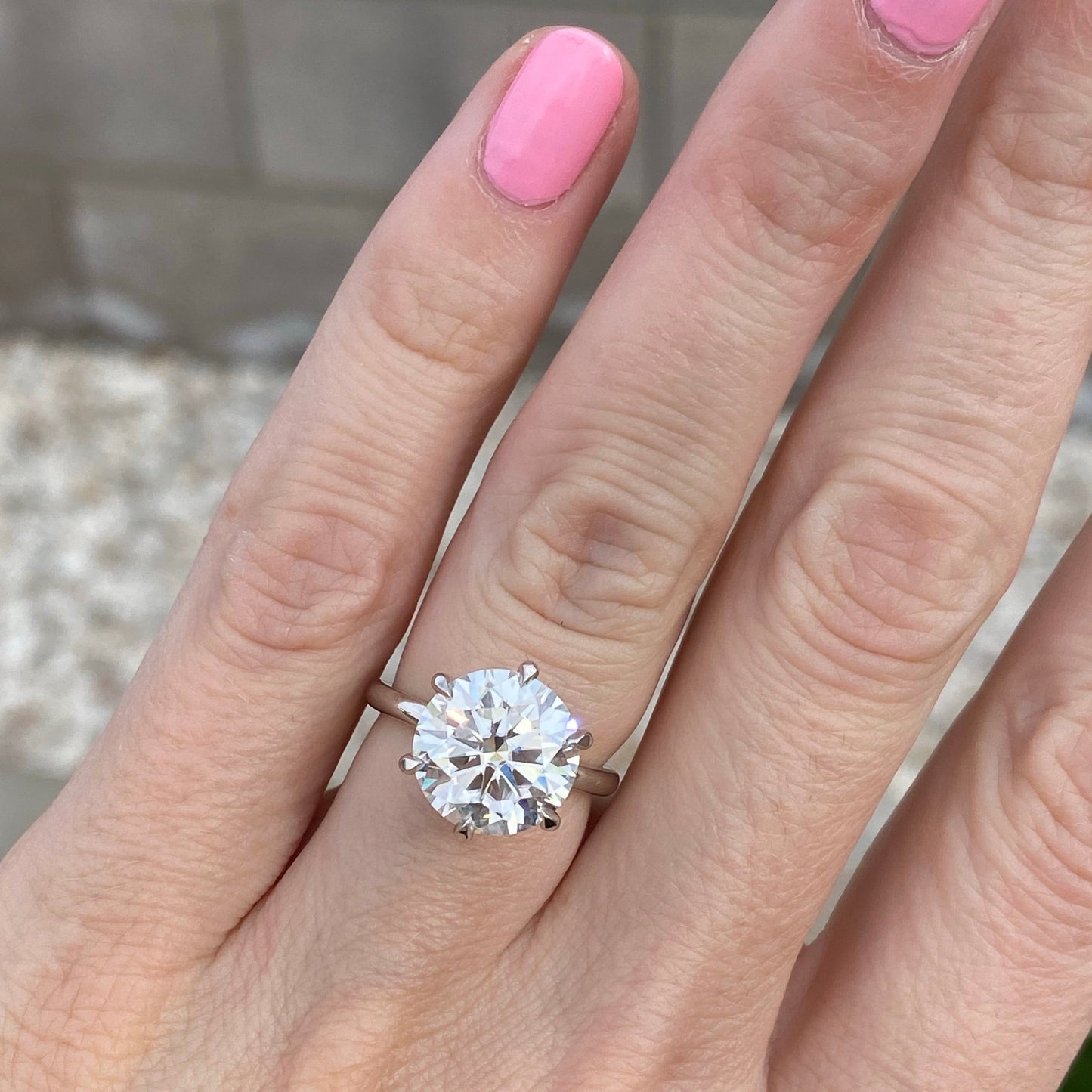 4.5CT Round Brilliant Diamond Solitaire Moissanite Engagement Ring