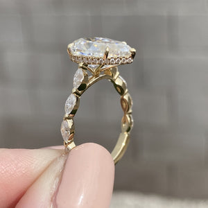 5.2CT Pear Diamond Hidden Halo Moissanite Engagement Ring