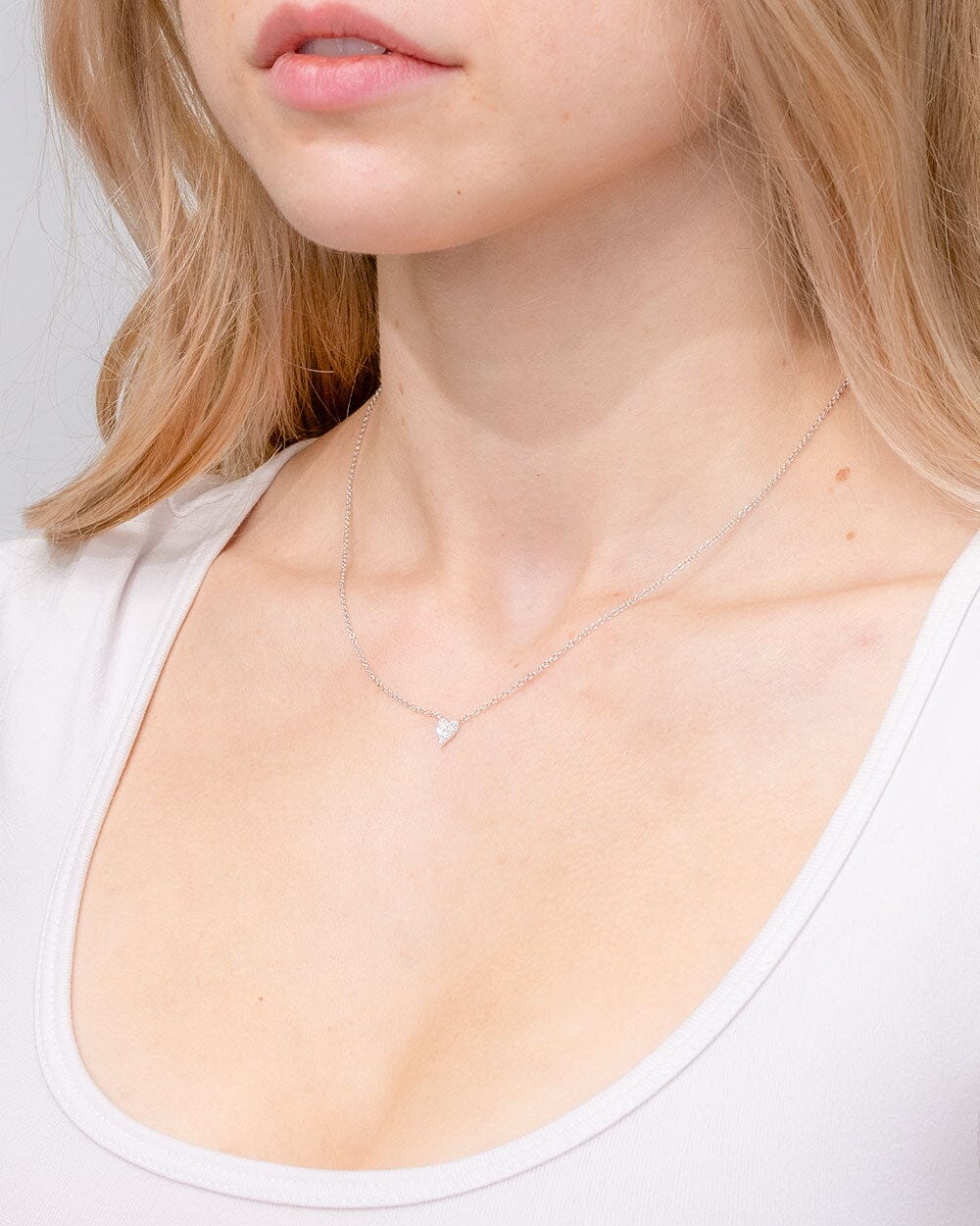 0.05TCW Round Moissanite Heart Necklace