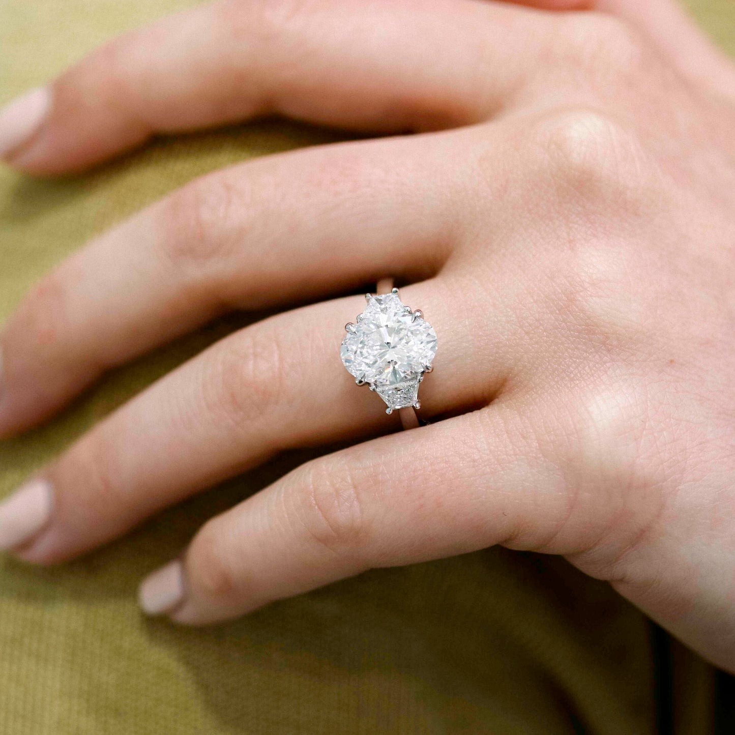 3.5CT Oval Cut Moissanite Trapezoid Diamond Engagement Ring