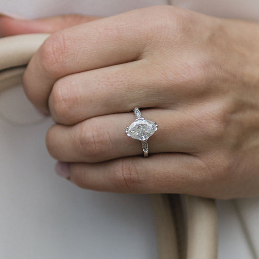 2.50CT Elongated Crushed Ice Oval Cut Moissanite Diamond Engagement Ring