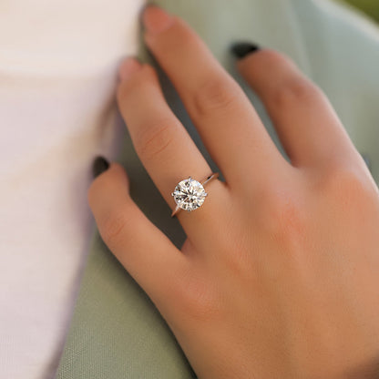 3.0 CT Round Moissanite Hidden Halo Engagement Ring