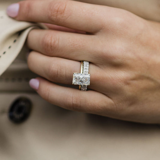 3.70CT Radiant Cut Moissanite Solitaire Diamond Engagement Ring