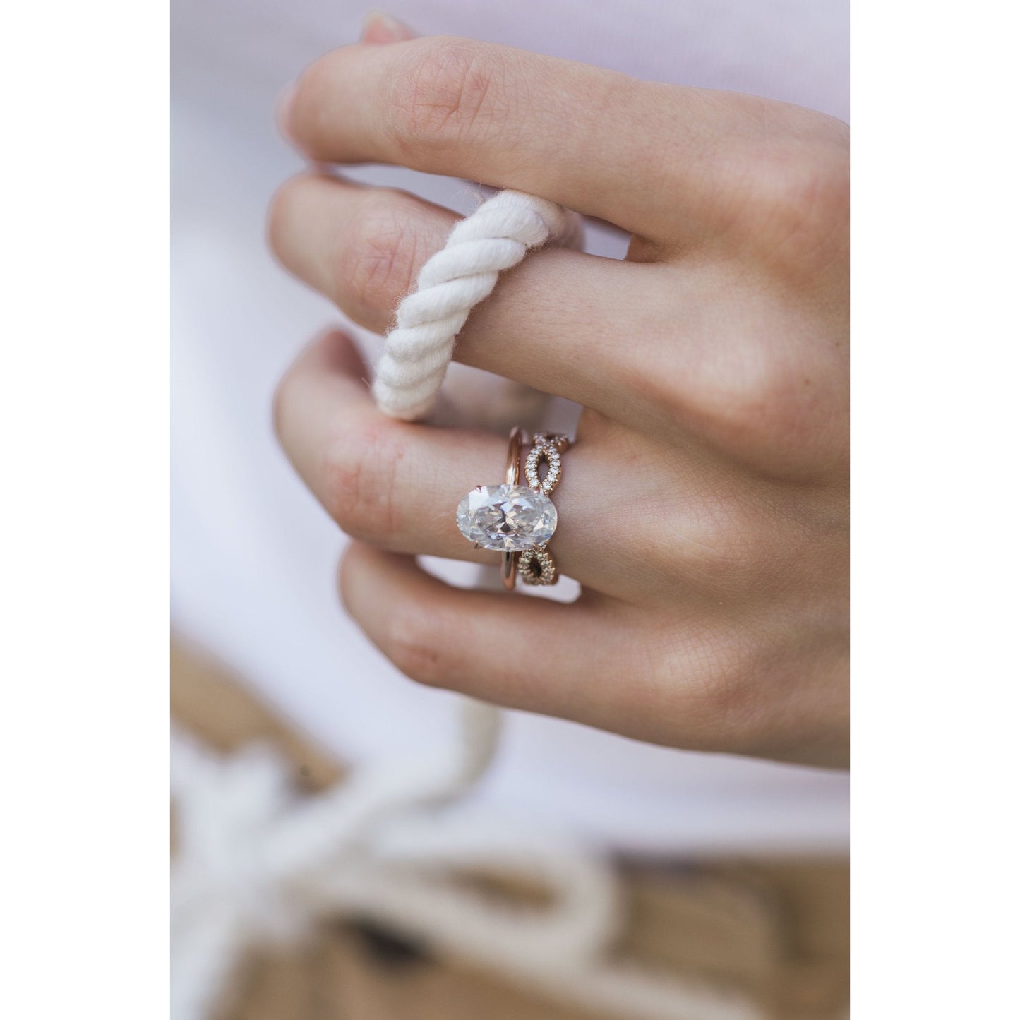 4.0 CT Elongated Oval Cut Moissanite Engagement Ring
