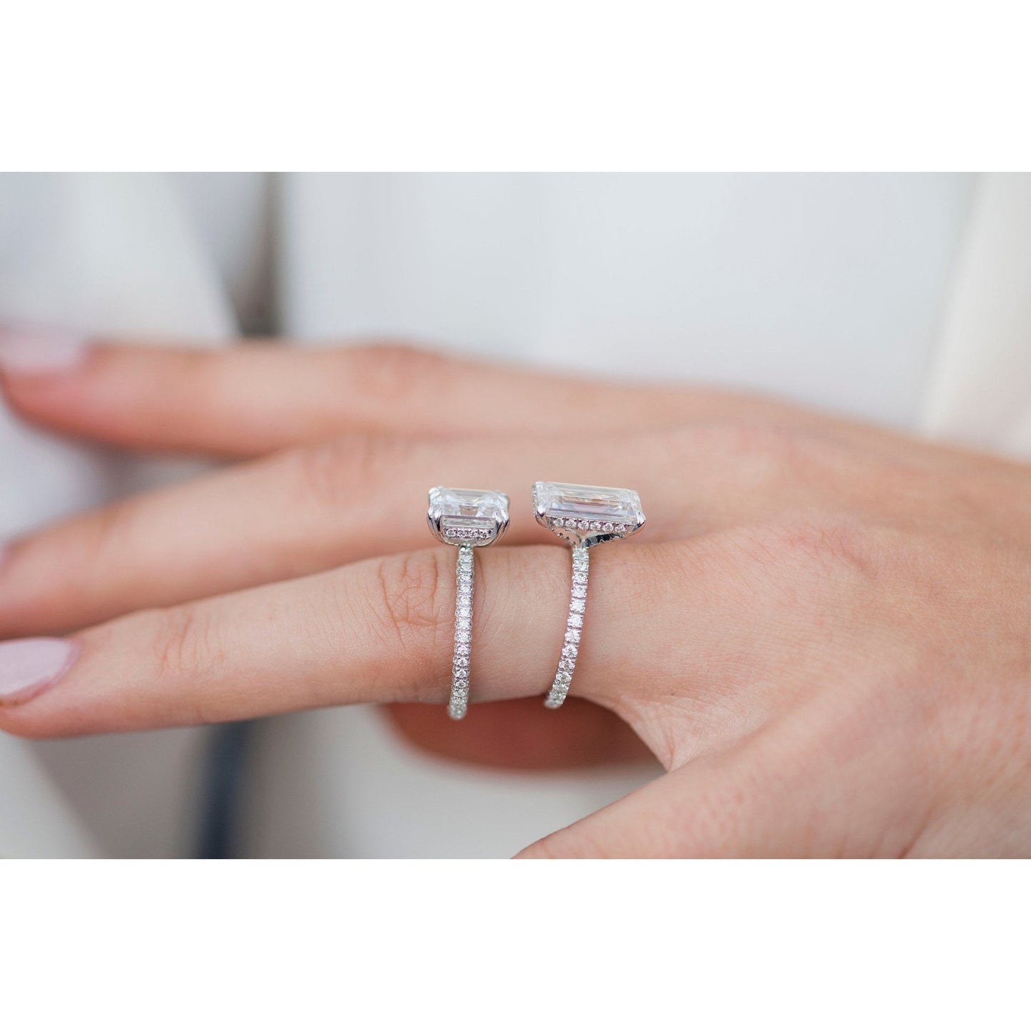 4.0CT Elongated Emerald-Cut Hidden Halo Moissanite Diamond Engagement Ring
