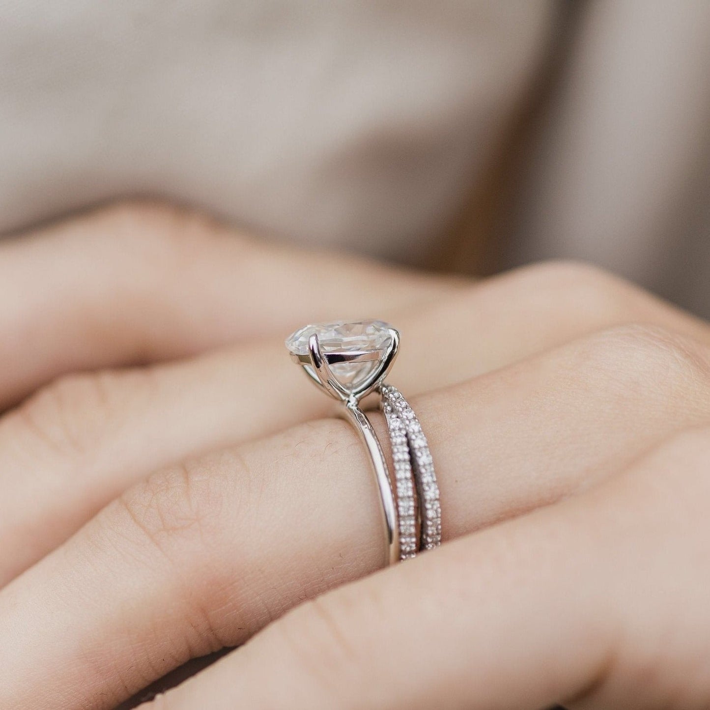 2.70CT Oval Cut 4 Prong Moissanite Solitaire Engagement Ring