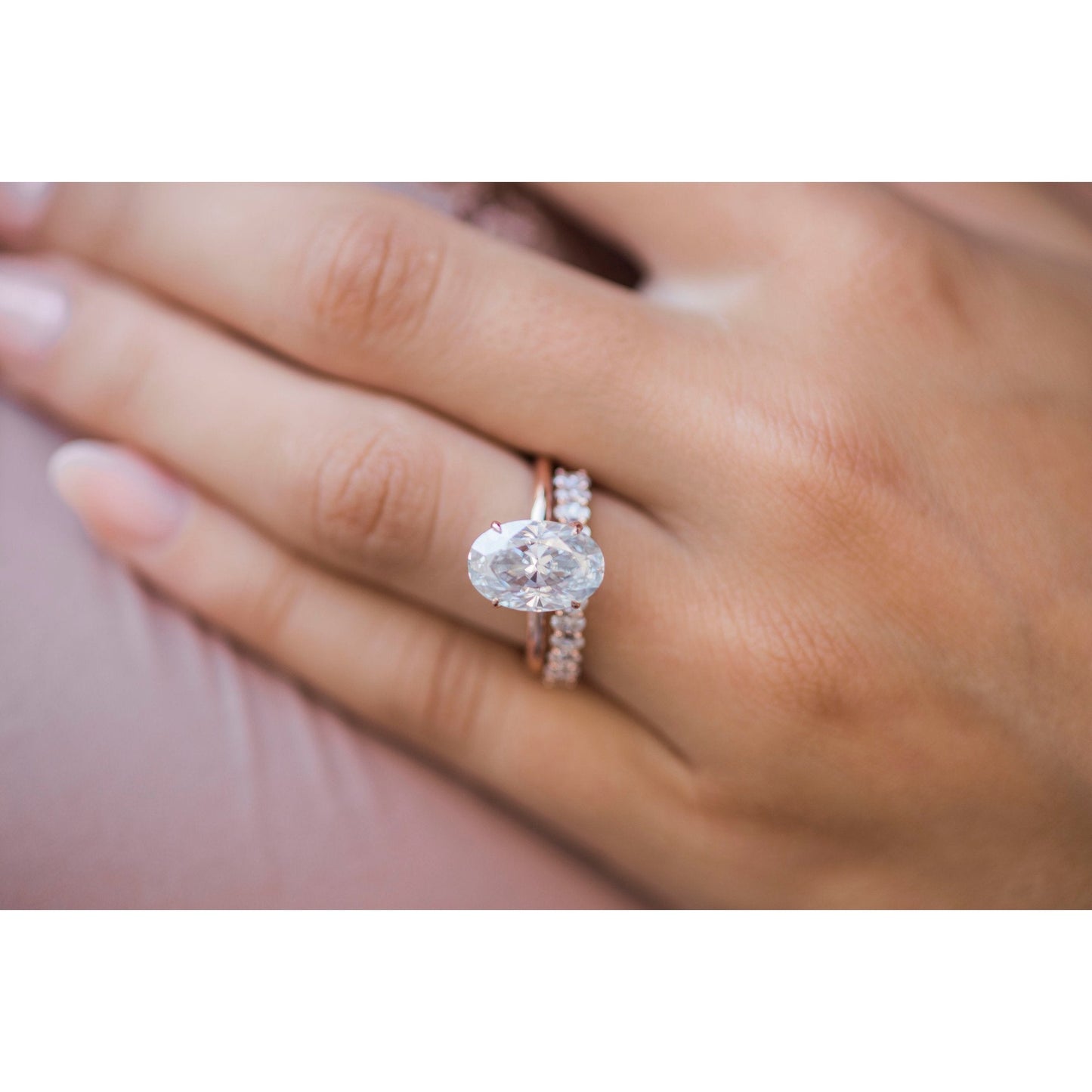 4.0 CT Elongated Oval Cut Moissanite Engagement Ring