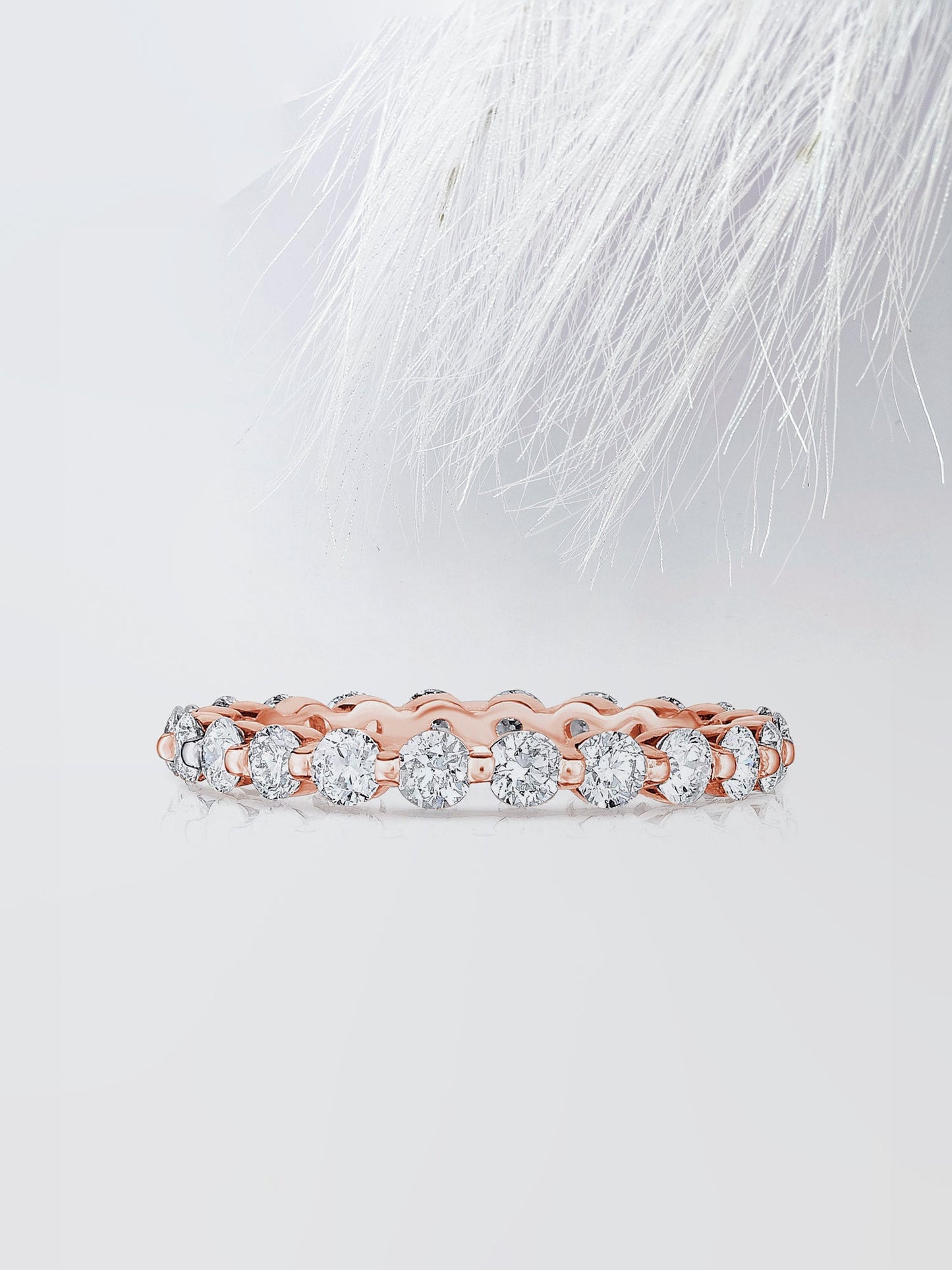 Round Cut Single Prong Diamond Wedding Band For Women