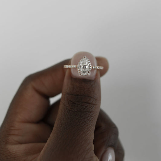 0.8CT Pear Moissanite Halo Diamond Engagement Ring