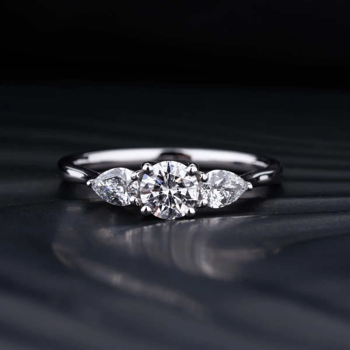 1.0 CT Round Cut Moissanite Three Stone Engagement Ring