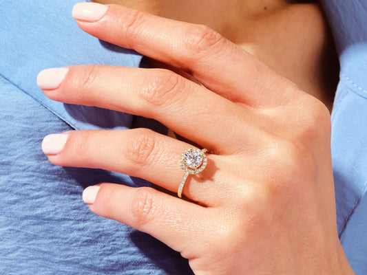 1.0CT Round Diamond Halo Pave Setting Moissanite Engagement Ring