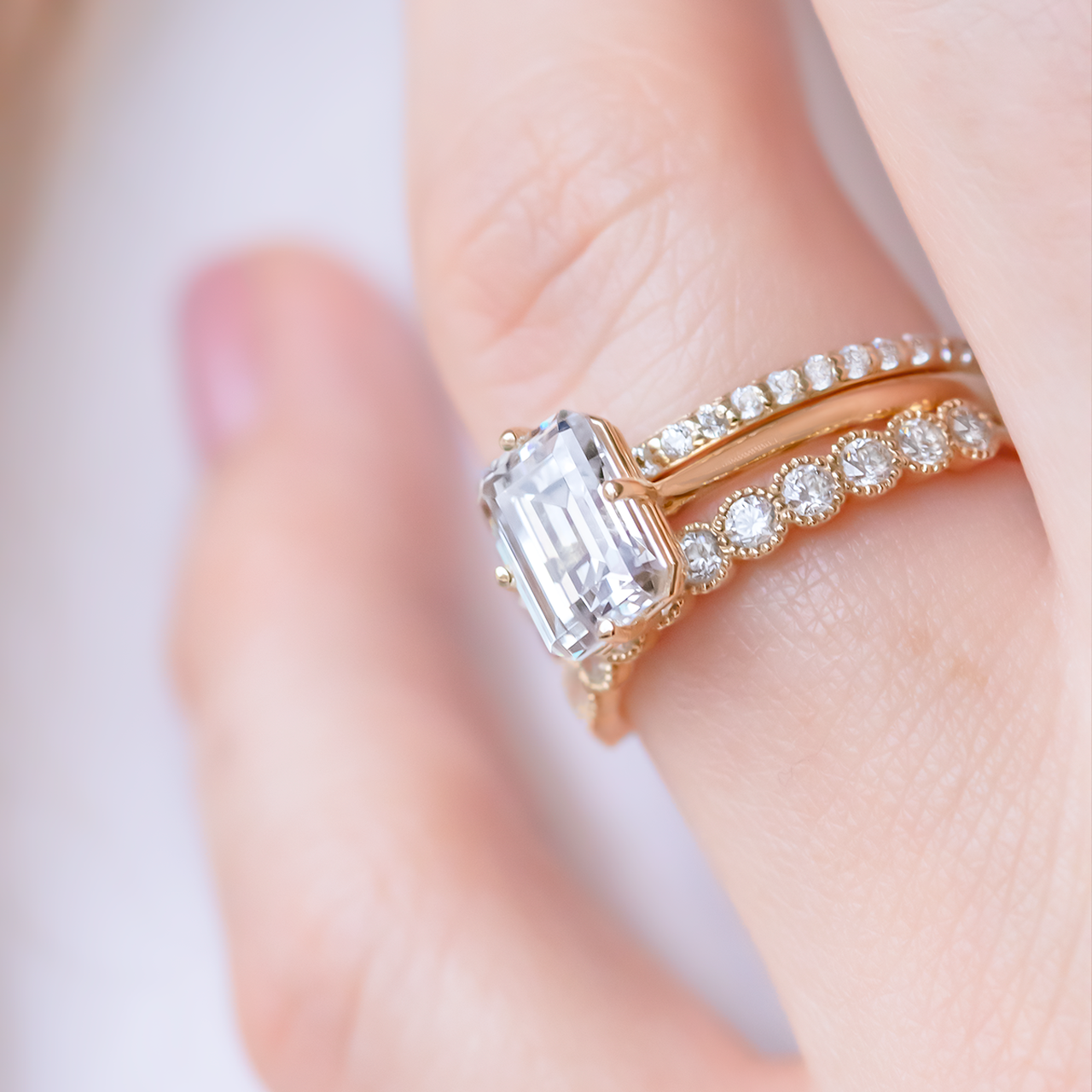 Round Brilliant Cut Full Eternity Wedding Band