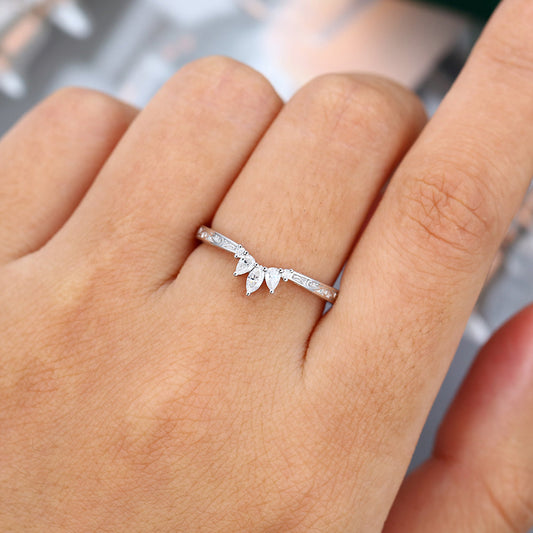 0.19 CT Round, Marquise & Pear Moissanite Curved Wedding Band