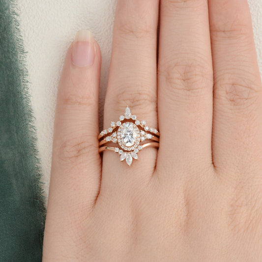 1.0 CT Oval Cut Cluster Halo Moissanite Bridal Ring Set