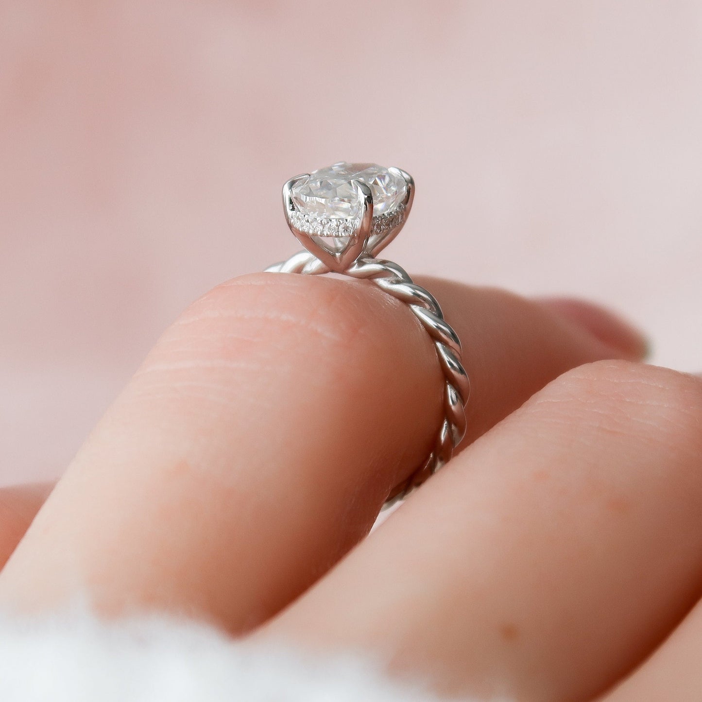 2.0CT Oval Cut Braided Moissanite Diamond Engagement Ring