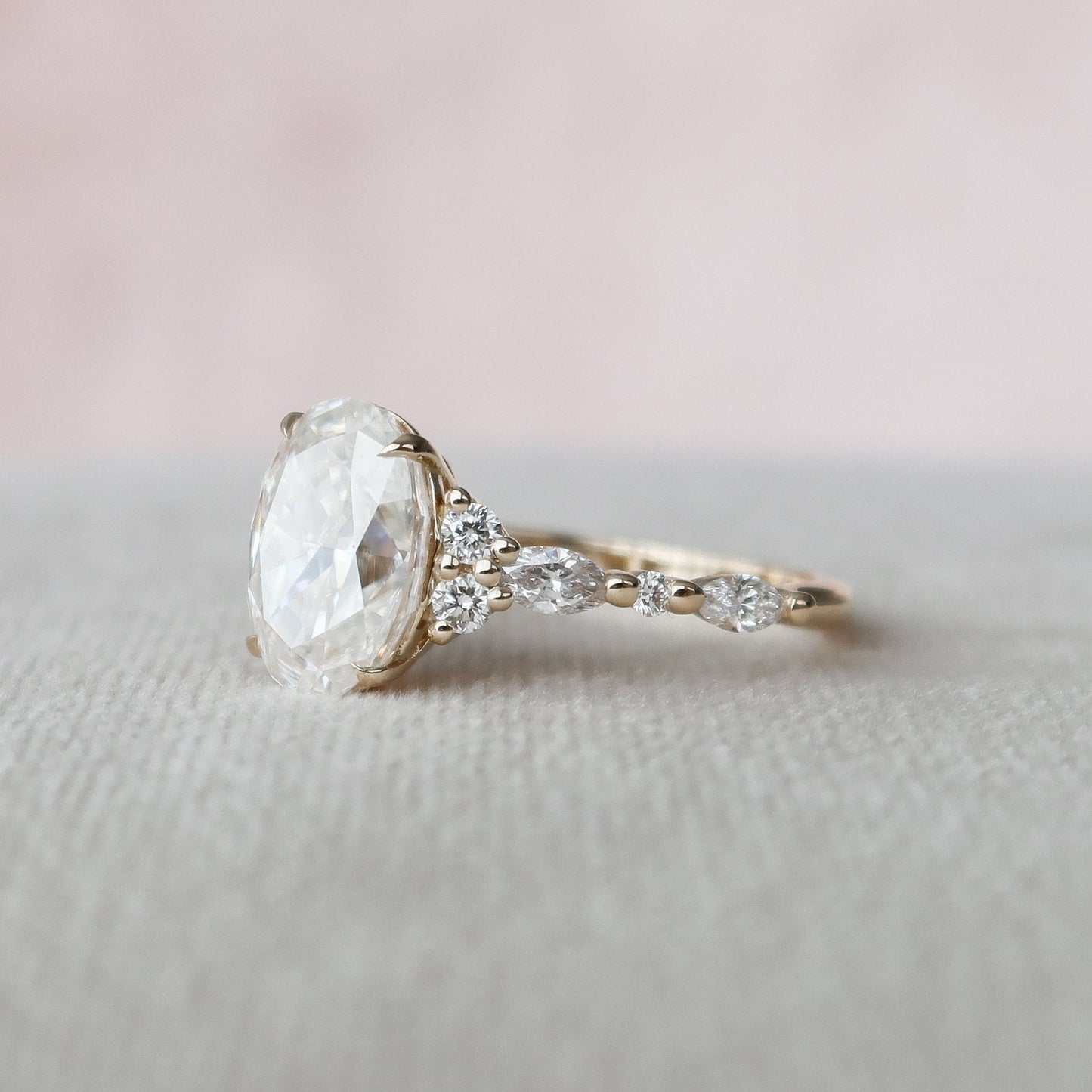 2.0CT Oval Cut Moissanite Cluster Engagement Ring