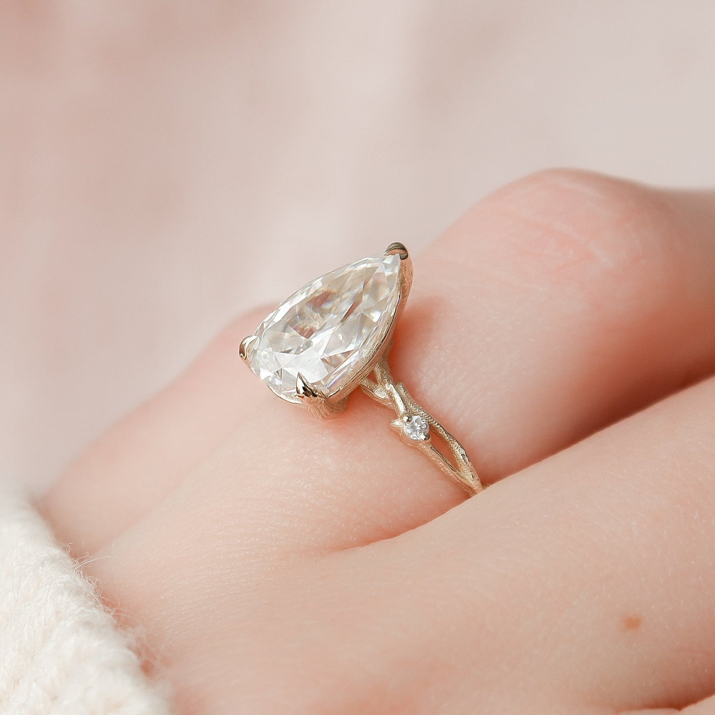 2.50CT Pear Shaped Nature Inspired Twig Moissanite Diamond Engagement Ring