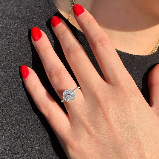 1.0CT Round Brilliant Cut Moissanite Halo Diamond Engagement Ring